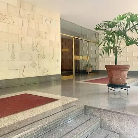 Grazioso Moderno In Mirafiori Torino