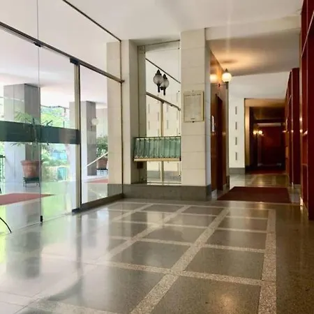 Grazioso Moderno In Mirafiori Daire