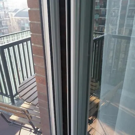 Daire Grazioso Moderno In Mirafiori Torino