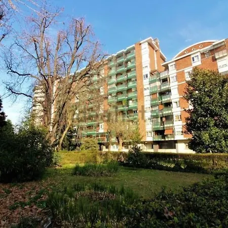 Daire Grazioso Moderno In Mirafiori